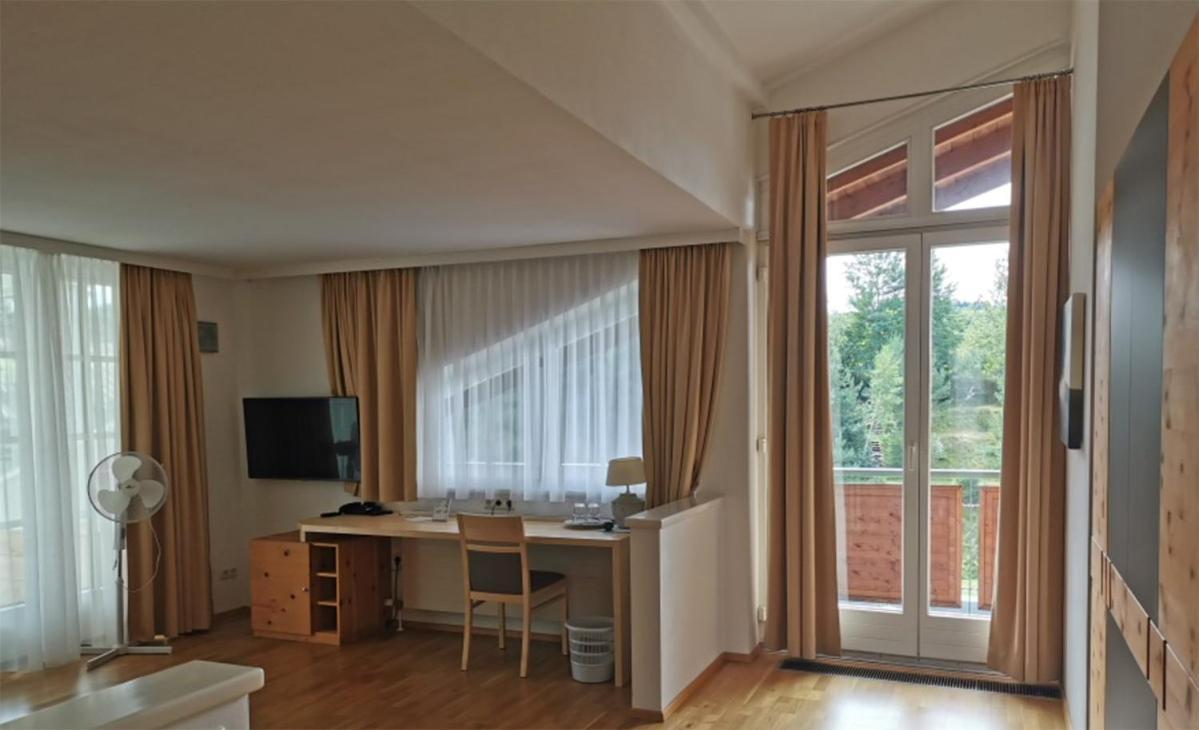 Kurhotel Bad Zell Ngoại thất bức ảnh